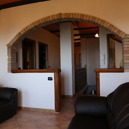 Agriturismo Pirara Sant'Angelo  Luaran gambar