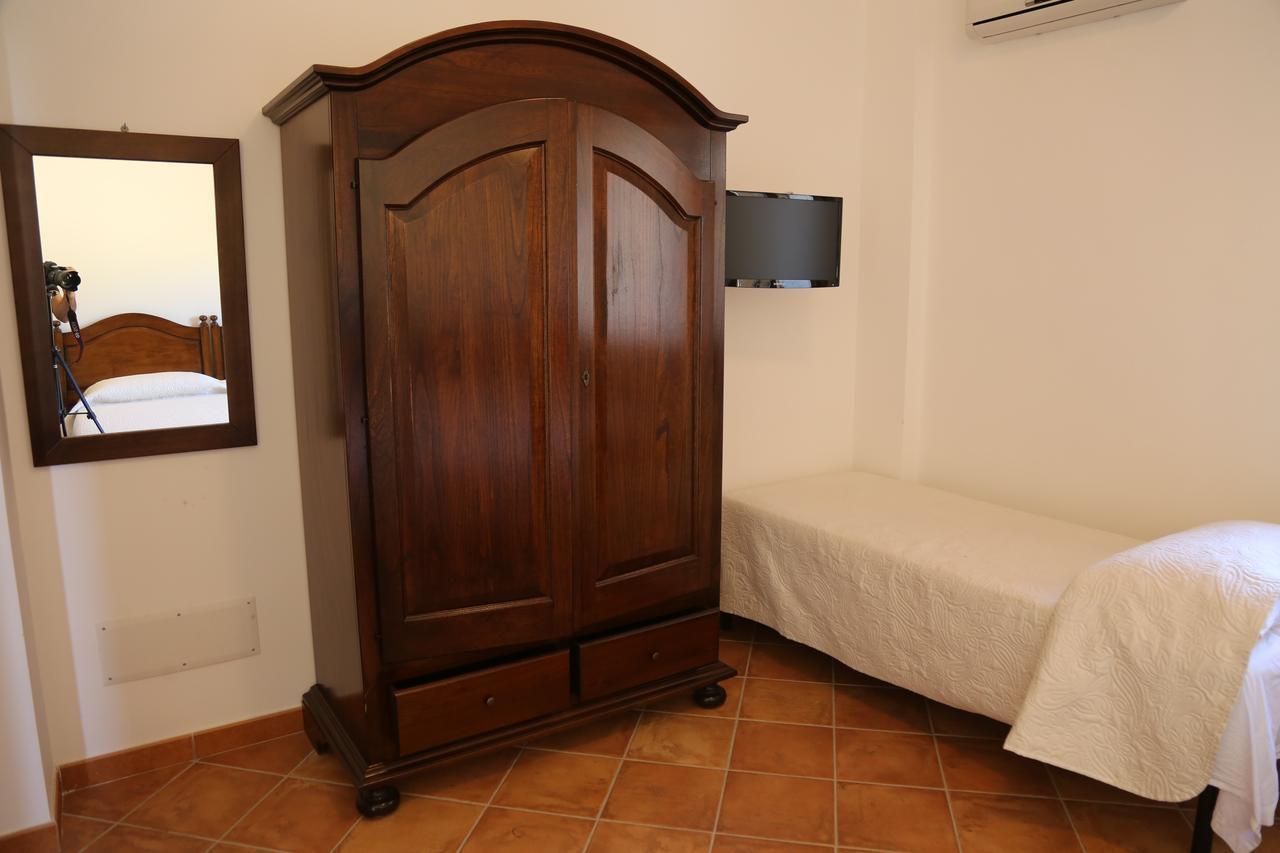 Agriturismo Pirara Sant'Angelo  Luaran gambar