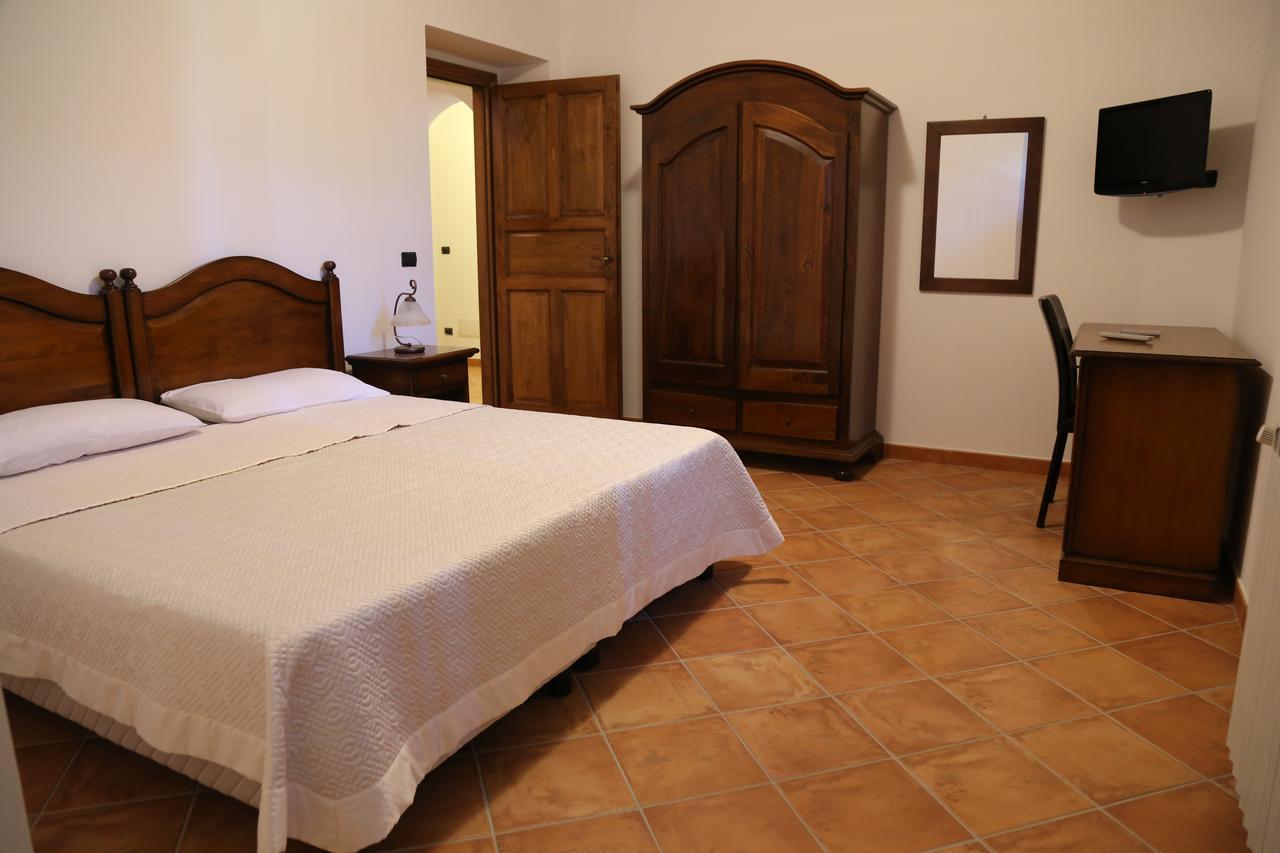 Agriturismo Pirara Sant'Angelo  Luaran gambar